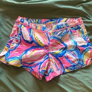 Lilly Pulitzer shorts size 4!